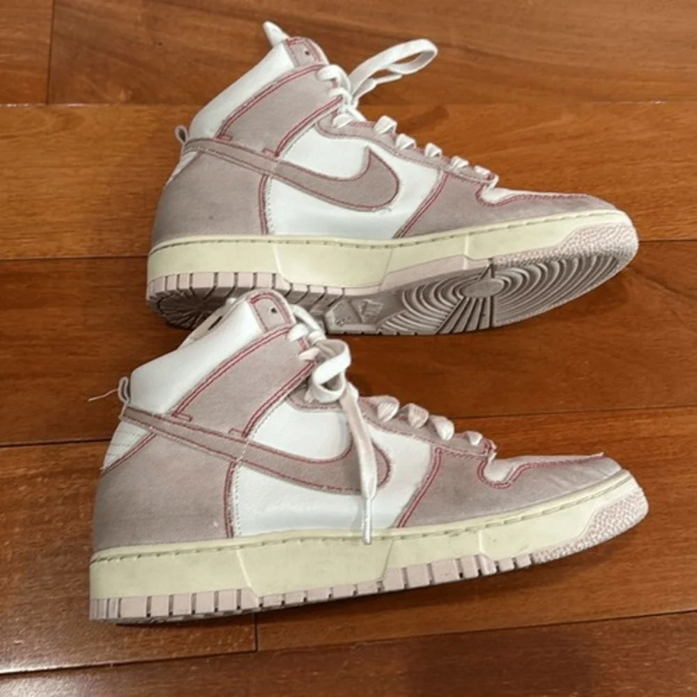 Nike Dunk High 1985 Barely‎ Rose Men's DQ8799-100 Size 9.5